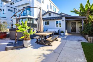 Single Family Residence, 630 Indianapolis ave, Huntington Beach, CA 92648 - 2