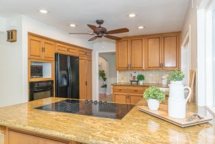 Single Family Residence, 20201 Imperial Cove ln, Huntington Beach, CA 92646 - 11