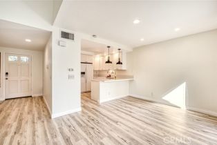 Condominium, 389 Stanford ct, Irvine, CA 92612 - 7