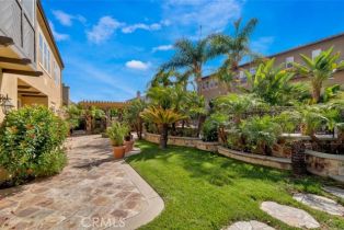 Single Family Residence, 30 Palazzo, Newport Beach, CA 92660 - 6