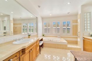 Single Family Residence, 30 Palazzo, Newport Beach, CA 92660 - 9