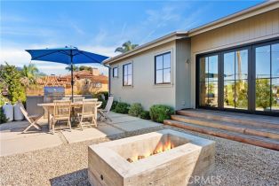 Single Family Residence, 337 Holmwood dr, Newport Beach, CA 92663 - 29