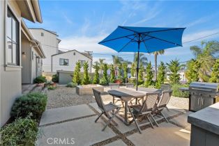 Single Family Residence, 337 Holmwood dr, Newport Beach, CA 92663 - 30