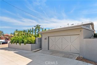 Single Family Residence, 337 Holmwood dr, Newport Beach, CA 92663 - 34