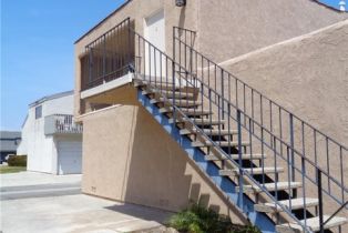 Apartment, 201 E Utica ave, Huntington Beach, CA 92648 - 3