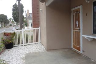 Apartment, 402 19th st, Huntington Beach, CA 92648 - 2