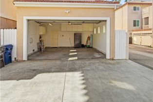 Single Family Residence, 111 14th, Huntington Beach, CA 92648 - 55