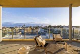 Condominium, 414 Main st, Huntington Beach, CA 92648 - 17