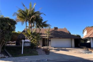 Single Family Residence, 20521 Paisley LN, Huntington Beach, CA  Huntington Beach, CA 92646