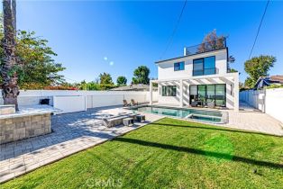 Single Family Residence, 5812 Willis ave, Sherman Oaks, CA 91411 - 2