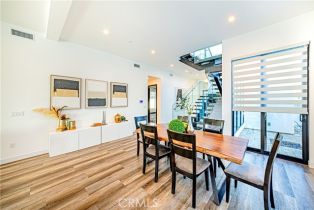 Single Family Residence, 5812 Willis ave, Sherman Oaks, CA 91411 - 9