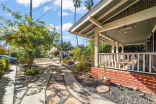 Single Family Residence, 2835 E Vista, Long Beach, CA 90803 - 4