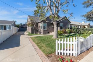 Single Family Residence, 528 Cambridge st, Orange, CA 92867 - 3