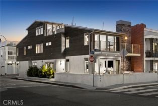 Single Family Residence, 200  E Balboa BLVD, Newport Beach, CA  Newport Beach, CA 92661