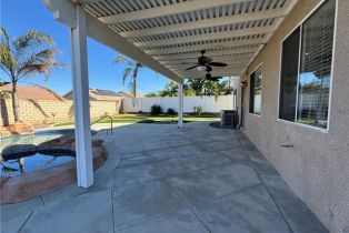 Single Family Residence, 1067 Winthrop dr, Corona, CA 92882 - 37