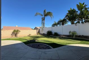 Single Family Residence, 1067 Winthrop dr, Corona, CA 92882 - 38