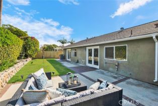 Single Family Residence, 9641 Warburton dr, Huntington Beach, CA 92646 - 38