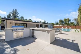 Single Family Residence, 18829 Paseo Nuevo dr, Tarzana, CA 91356 - 31