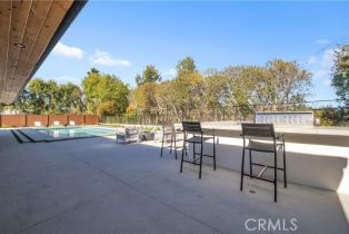 Single Family Residence, 18829 Paseo Nuevo dr, Tarzana, CA 91356 - 32