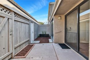 Condominium, 19 Sand Dollar ct, Newport Beach, CA 92663 - 6