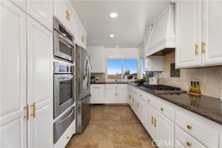 Single Family Residence, 2621 Vista Ornada, Newport Beach, CA 92660 - 17