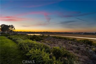 Single Family Residence, 2621 Vista Ornada, Newport Beach, CA 92660 - 2