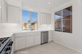 Townhouse, 1406 Reggio Aisle, Irvine, CA 92606 - 11