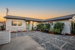 Single Family Residence, 15052 Columbia ln, Huntington Beach, CA 92647 - 2