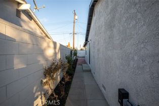 Single Family Residence, 15052 Columbia ln, Huntington Beach, CA 92647 - 31