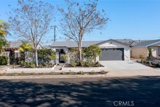 Single Family Residence, 15052 Columbia ln, Huntington Beach, CA 92647 - 5