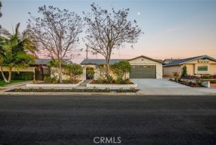 Single Family Residence, 15052 Columbia LN, Huntington Beach, CA  Huntington Beach, CA 92647