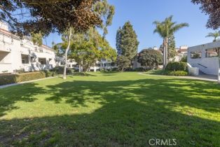 Condominium, 5031 Dorado dr, Huntington Beach, CA 92649 - 7