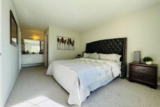 Condominium, 37 Greenfield, Irvine, CA 92614 - 10