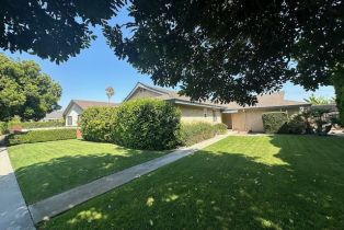 Single Family Residence, 17332 GOLDENWEST st, Huntington Beach, CA 92647 - 7