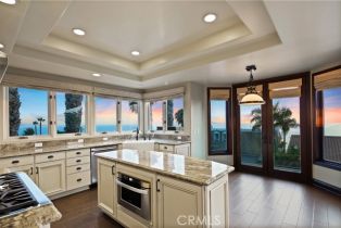 Single Family Residence, 733 Pelican dr, Laguna Beach, CA 92651 - 28