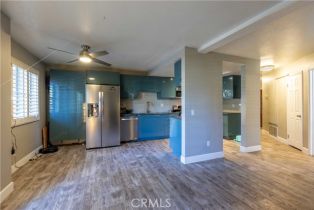 Condominium, 645 Chestnut avenue, Long Beach, CA 90802 - 7