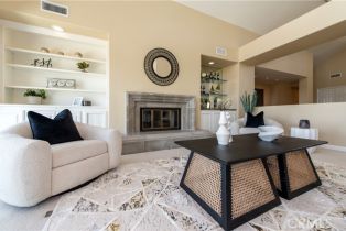 Condominium, 1 Titan, Irvine, CA 92603 - 5