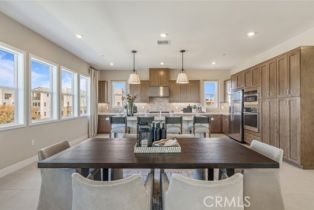 Condominium, 225 Proctor, Irvine, CA 92618 - 7