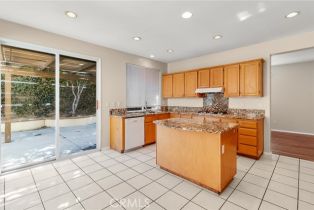 Single Family Residence, 104 Silver Fox, Irvine, CA 92620 - 4