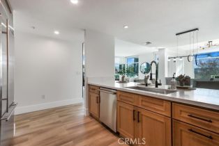 Condominium, 3131 Michelson dr, Irvine, CA 92612 - 6