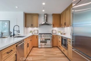 Condominium, 3131 Michelson dr, Irvine, CA 92612 - 8