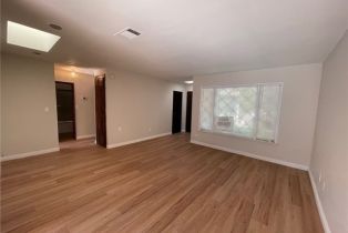 Apartment, 880 Sherman ave, Corona, CA 92882 - 2