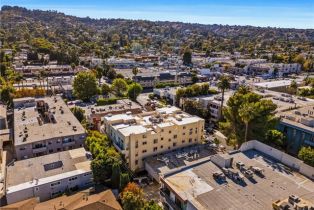 Condominium, 4426 Ventura Canyon ave, Sherman Oaks, CA 91423 - 24