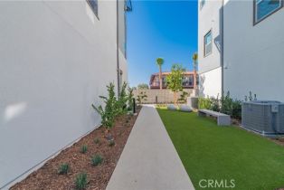 Townhouse, 113 Jessup way, Tustin, CA 92780 - 32