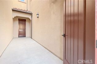 Condominium, 120 Newburry, Irvine, CA 92618 - 4