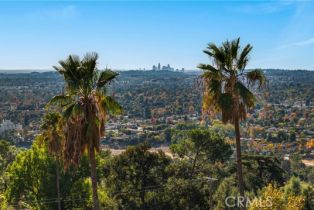 Single Family Residence, 1701 Country ln, Pasadena, CA 91107 - 4