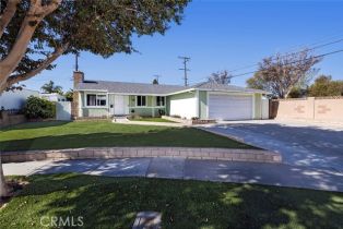 Single Family Residence, 15011 Baylor CIR, Huntington Beach, CA  Huntington Beach, CA 92647