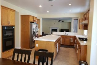 Single Family Residence, 514 Carlye dr, Corona, CA 92882 - 5