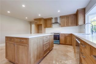 Single Family Residence, 25302 Wilkes pl, Laguna Hills, CA 92653 - 14