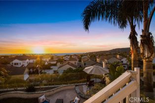 Single Family Residence, 35 Regina, Dana Point, CA 92629 - 8